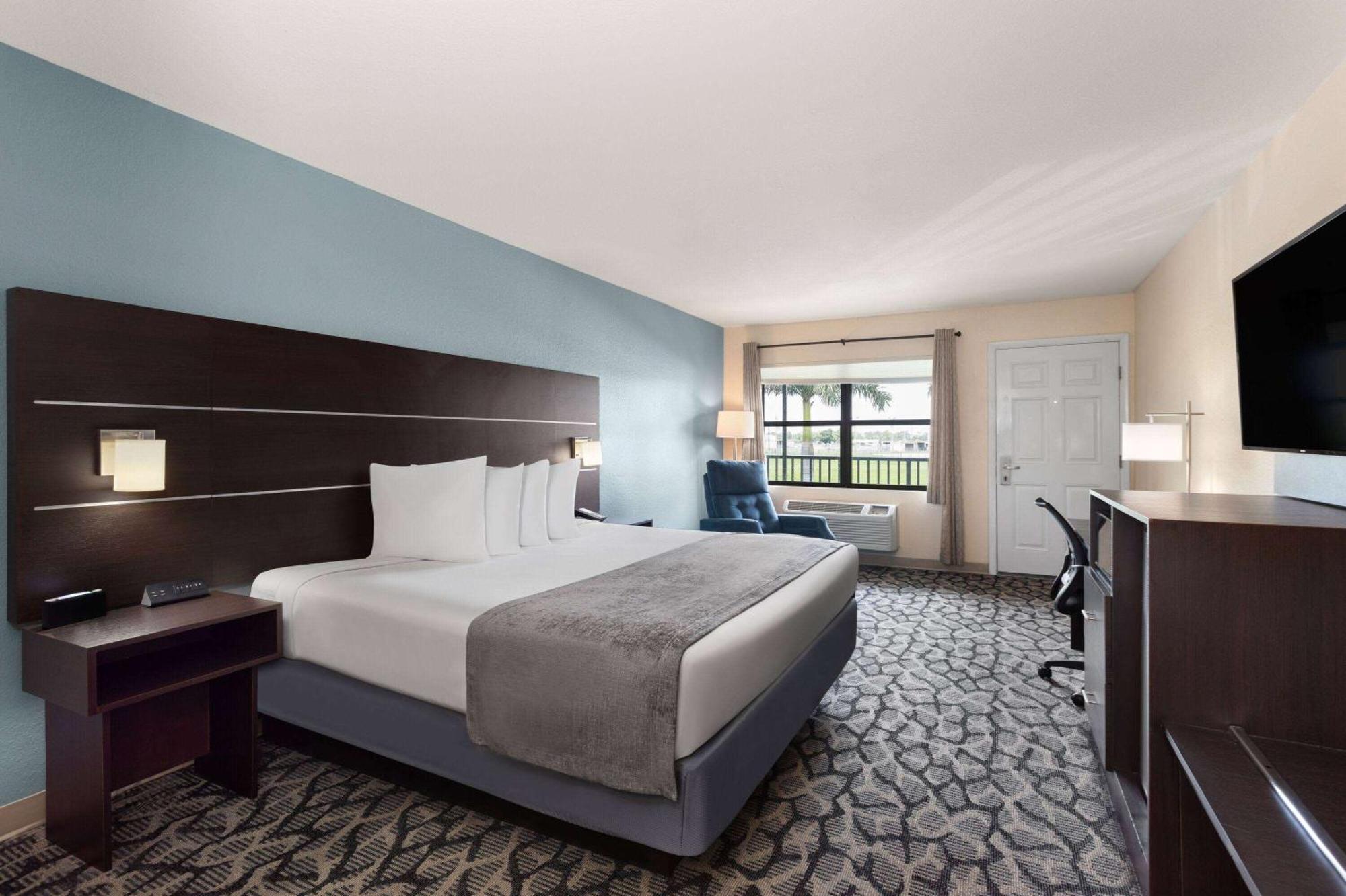 Baymont By Wyndham Punta Gorda/Port Charlotte Hotel Luaran gambar