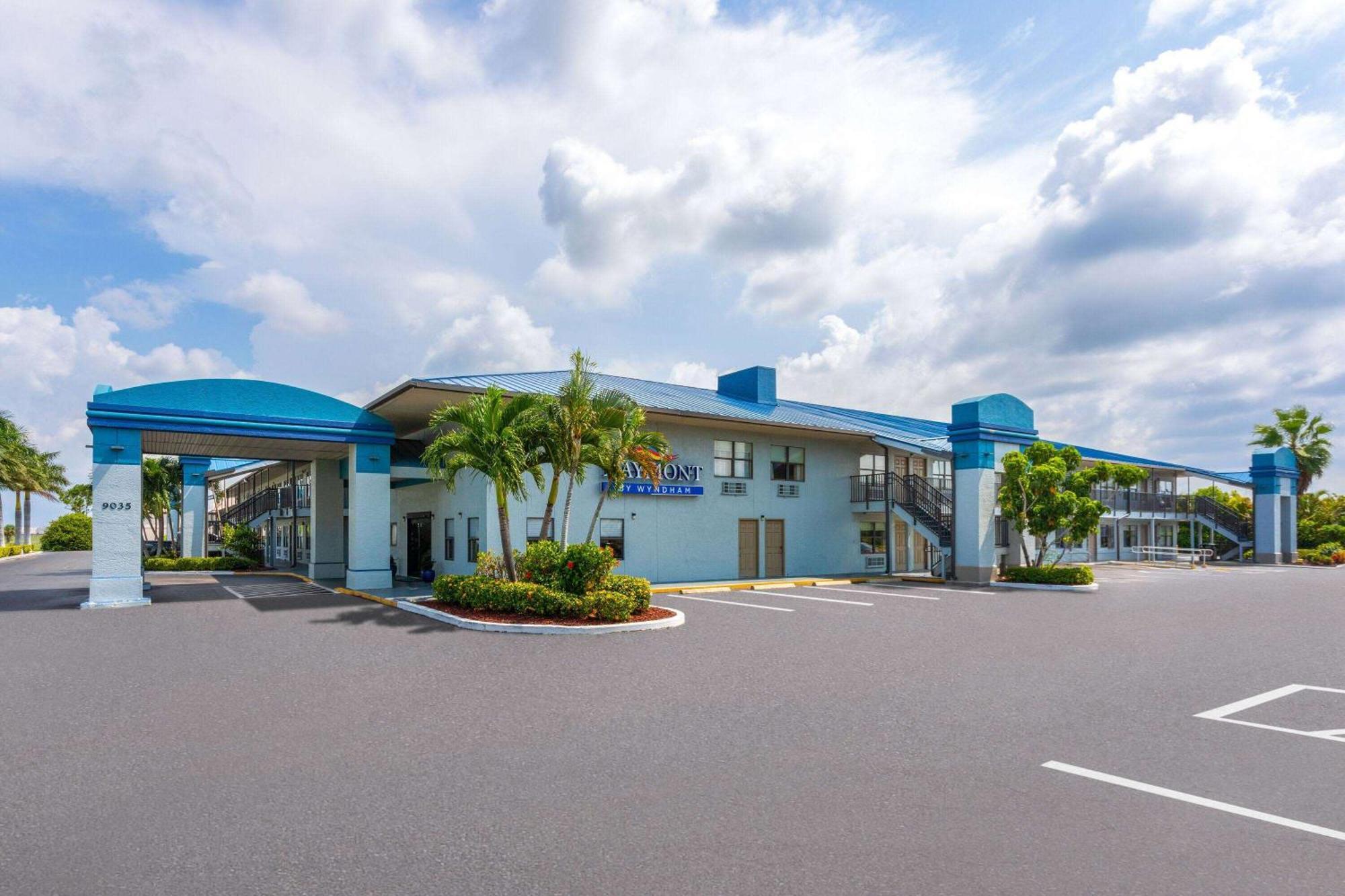 Baymont By Wyndham Punta Gorda/Port Charlotte Hotel Luaran gambar