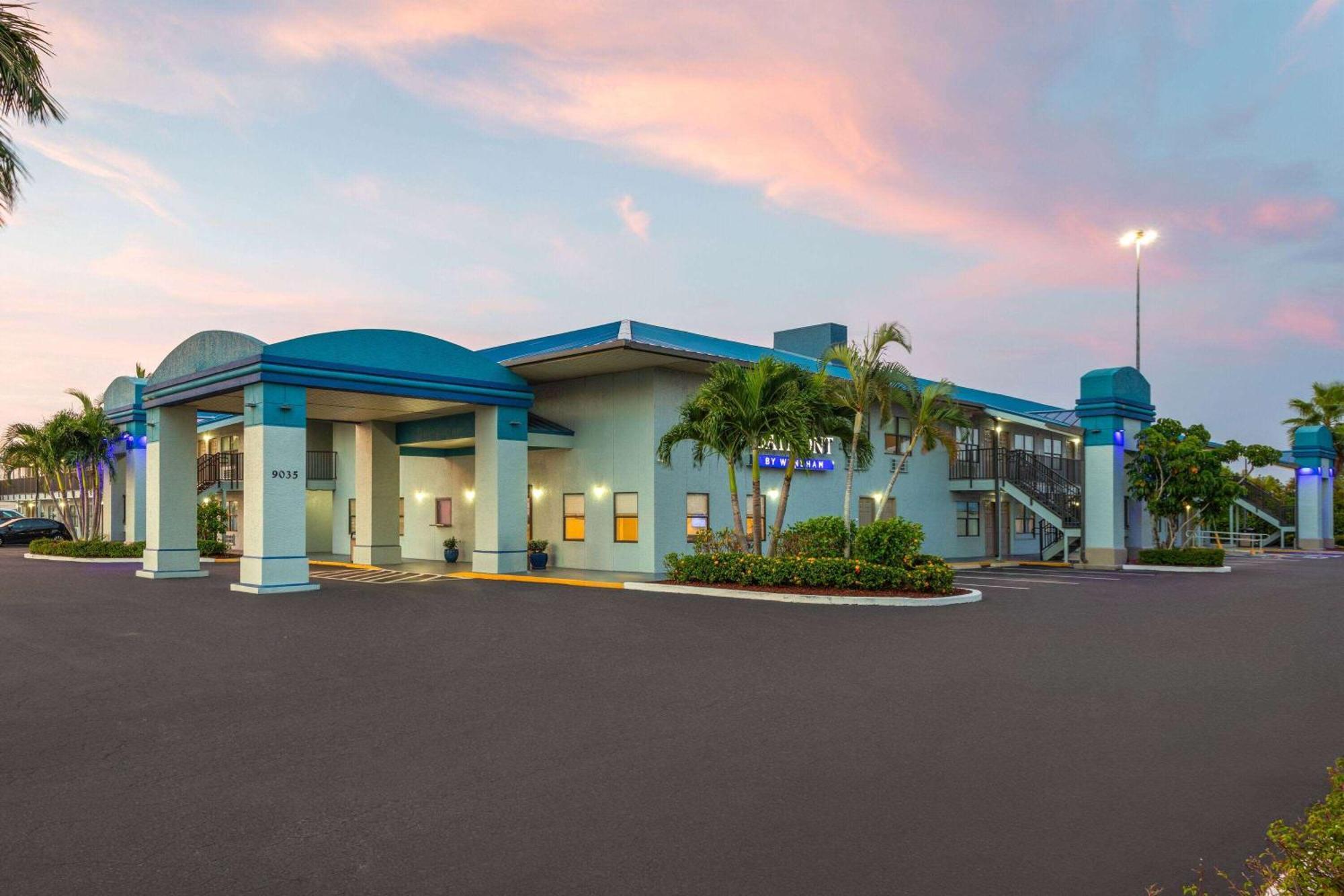 Baymont By Wyndham Punta Gorda/Port Charlotte Hotel Luaran gambar