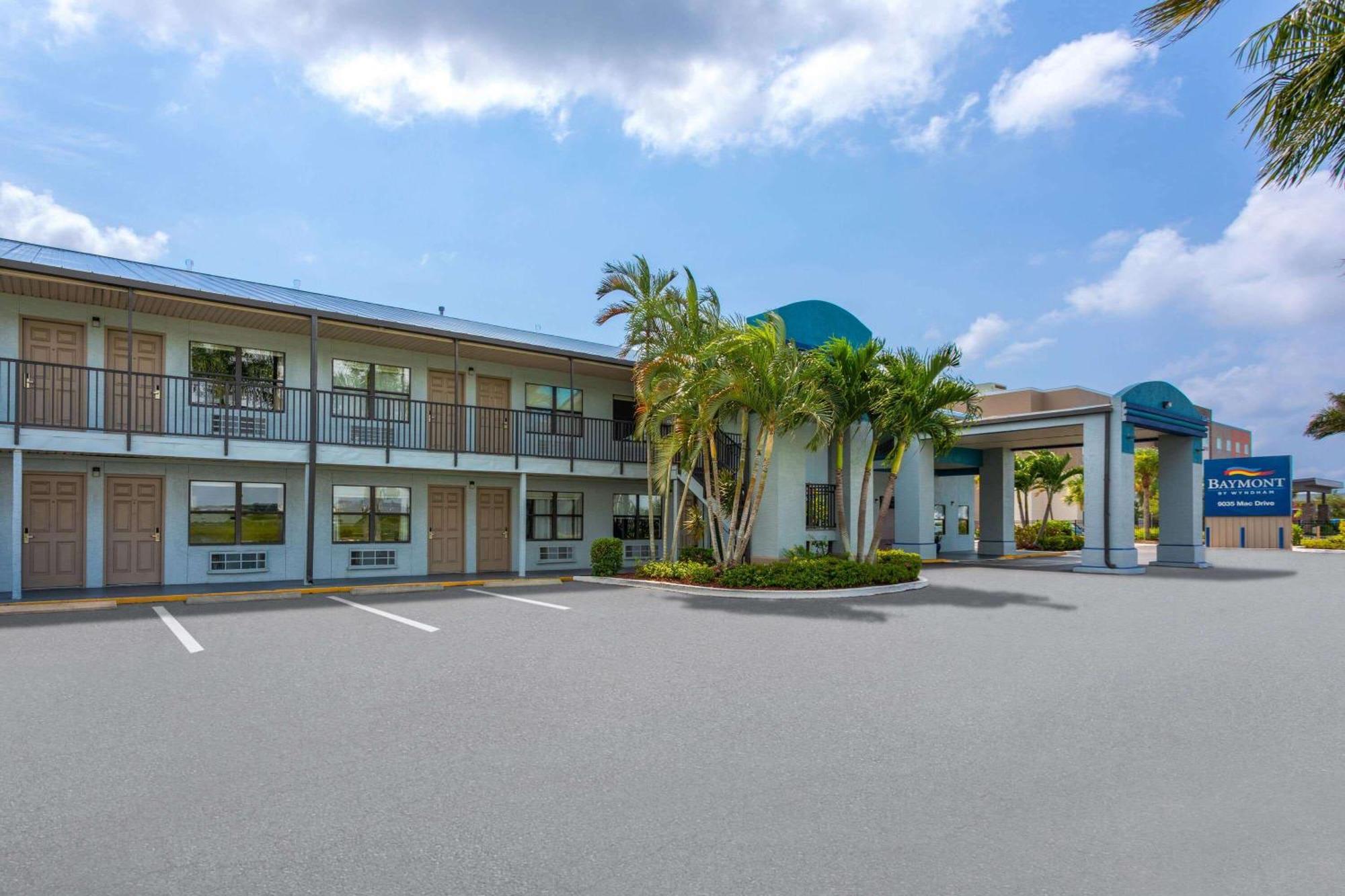 Baymont By Wyndham Punta Gorda/Port Charlotte Hotel Luaran gambar